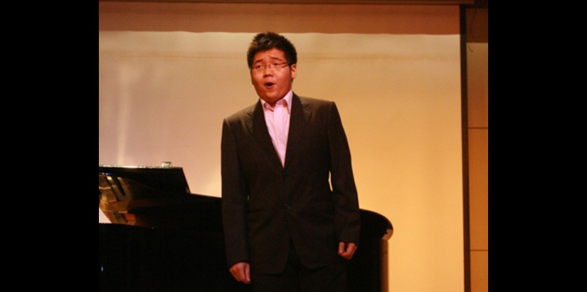  Tenor Khoo Wu Ji sings Robert Schumann’s “Dichterliebe Op. 48, Nos. 10-12” during UCSI University School of Music’s Chopin-Schumann Celebration Concert.
