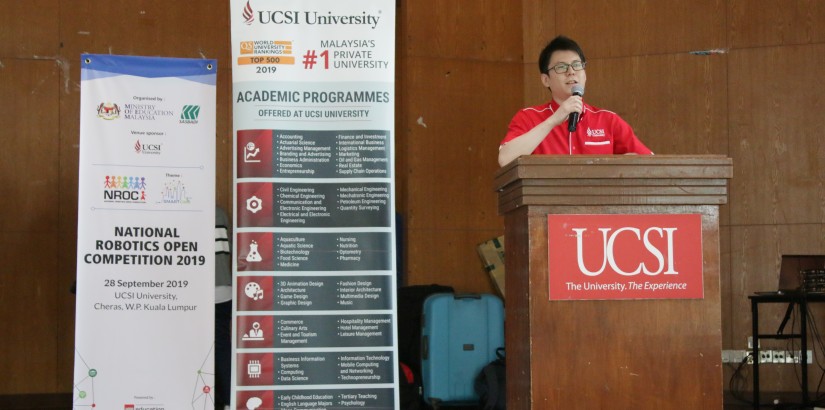 Dr Ang giving a speech.