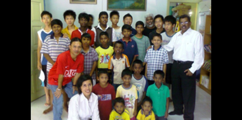 Sharon Lee (first row) and Stephen Cornelius (in the white shirt) at Precious Home